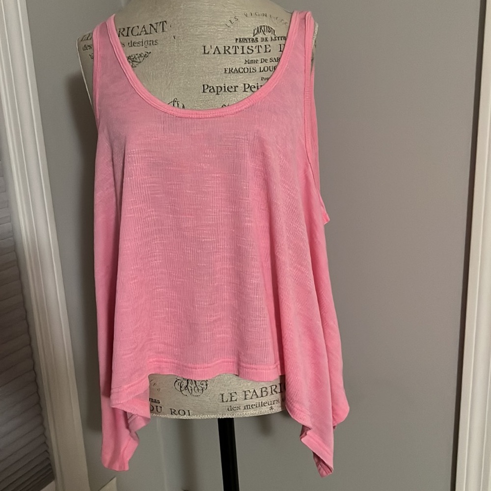 Peach Love Pink Tank Ribbed Scoop Neck Handkerchief Sides